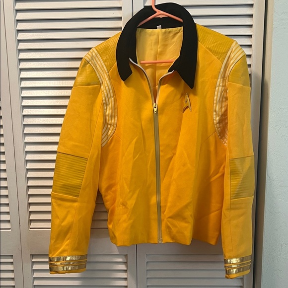 Star Trek Other - #1560*”28X22” Star Trek Jacket with Black Collar. Accepting Reasonable Offer